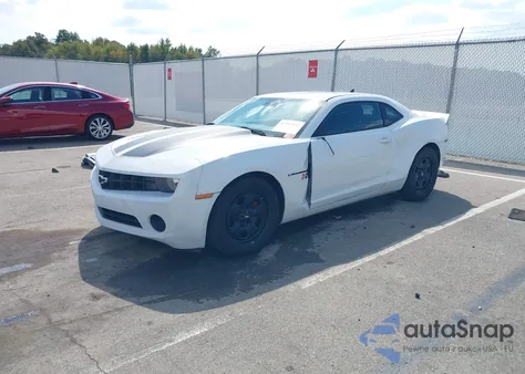 2011 Chevrolet Camaro 1Ls из США, поврежденный, VIN 2G1FE1ED3B9208467